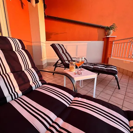 Borgonovo 6f Ferienhaus *