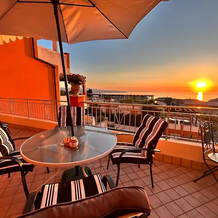 Borgonovo 6f Holiday home